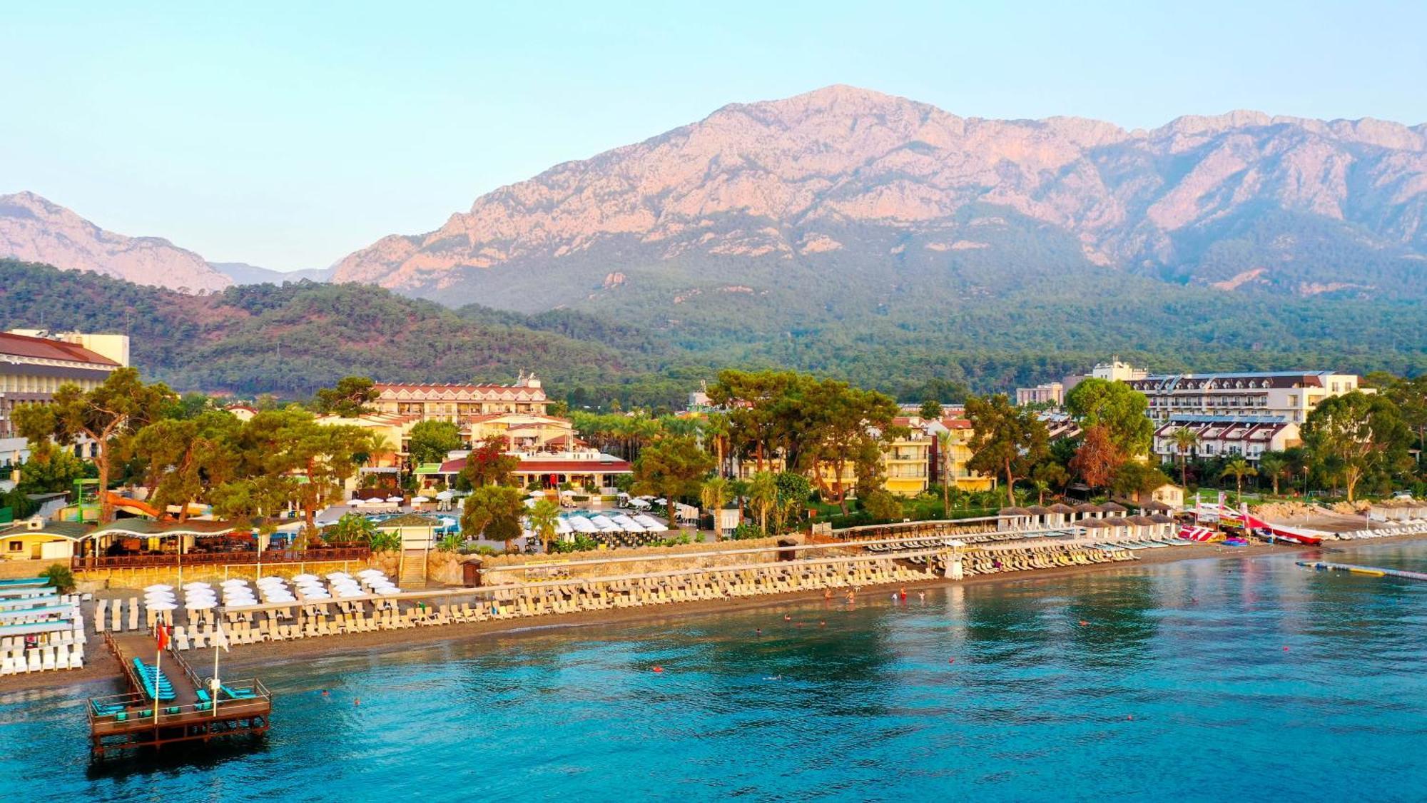Crystal Aura Beach Resort & Spa Kemer Eksteriør bilde