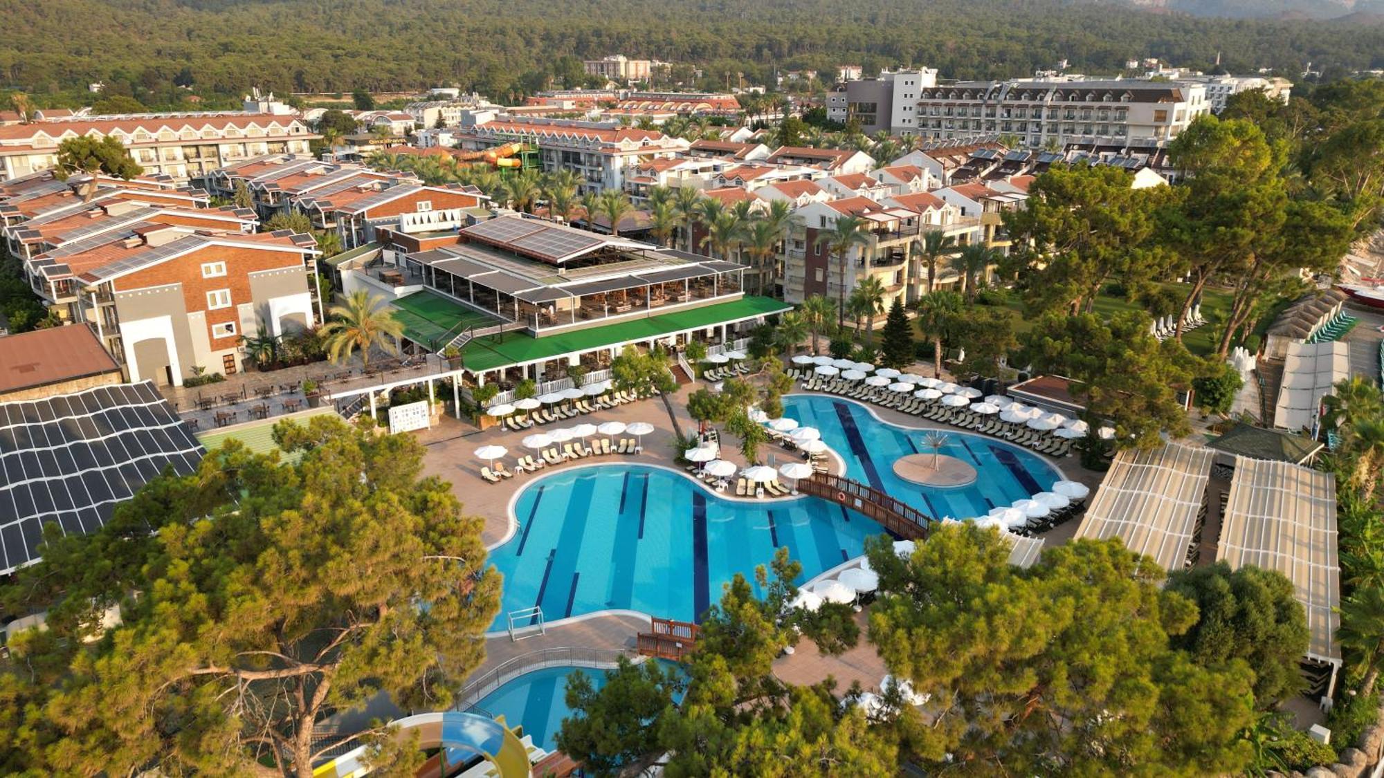 Crystal Aura Beach Resort & Spa Kemer Eksteriør bilde