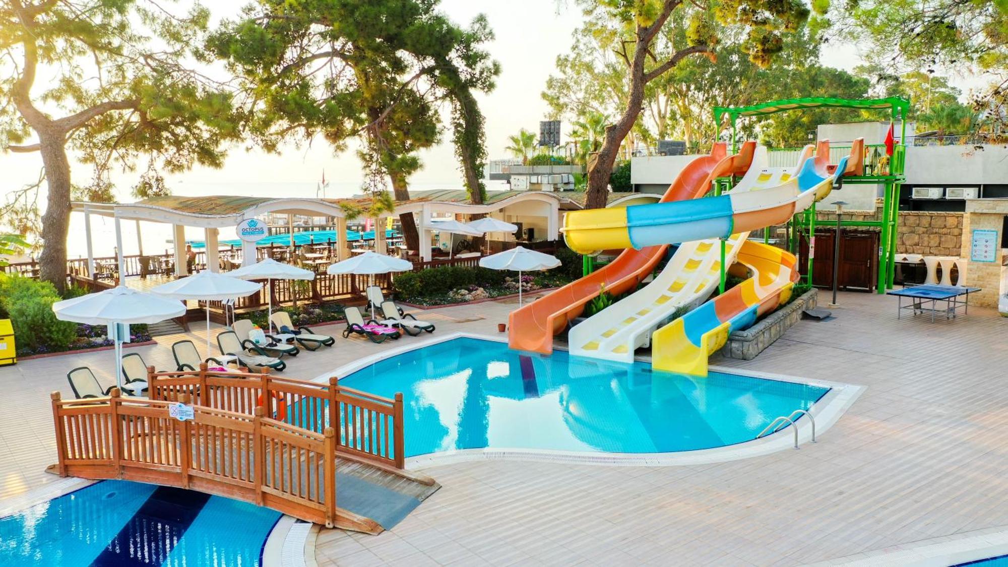 Crystal Aura Beach Resort & Spa Kemer Eksteriør bilde